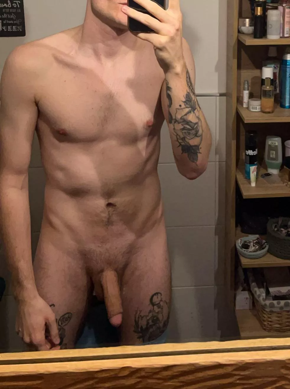 22 tattooed college cumslut, looking for hot & fit daddies/bros to tell me what to do, live?, must show face, add: jo_lars posted by levi_st