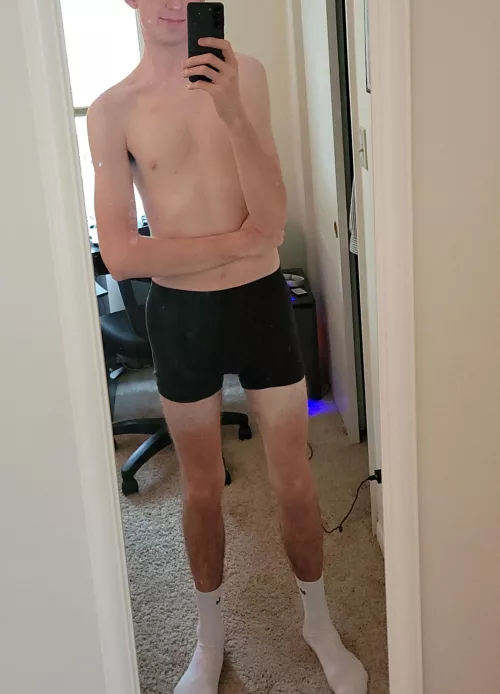 22 us, into guys 20-30 (hairy/tops+) snap in bio by PhilosopherCheap8743