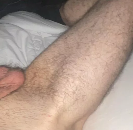 25 m , straight curious from Spain looking for dudes to have some fun, add me: pablolotan by pablolo164