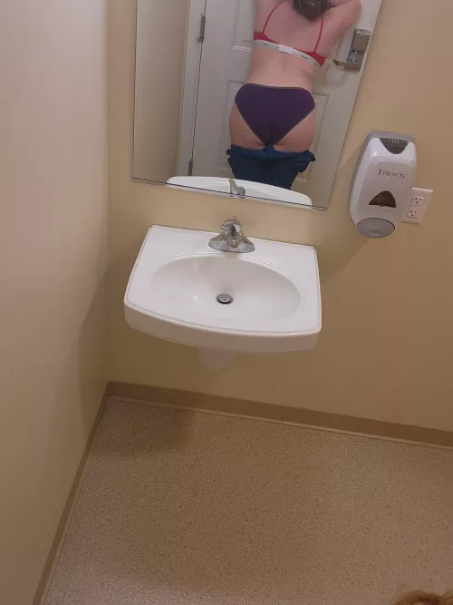 3rd shift love from naughty nurse  by trippytippy89