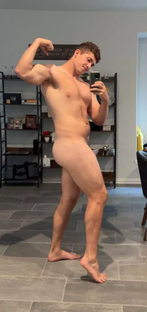 6’4” 260 and ripe  by Jackpackage71