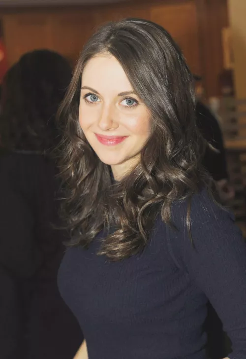 Alison Brie by oblique_shockwave