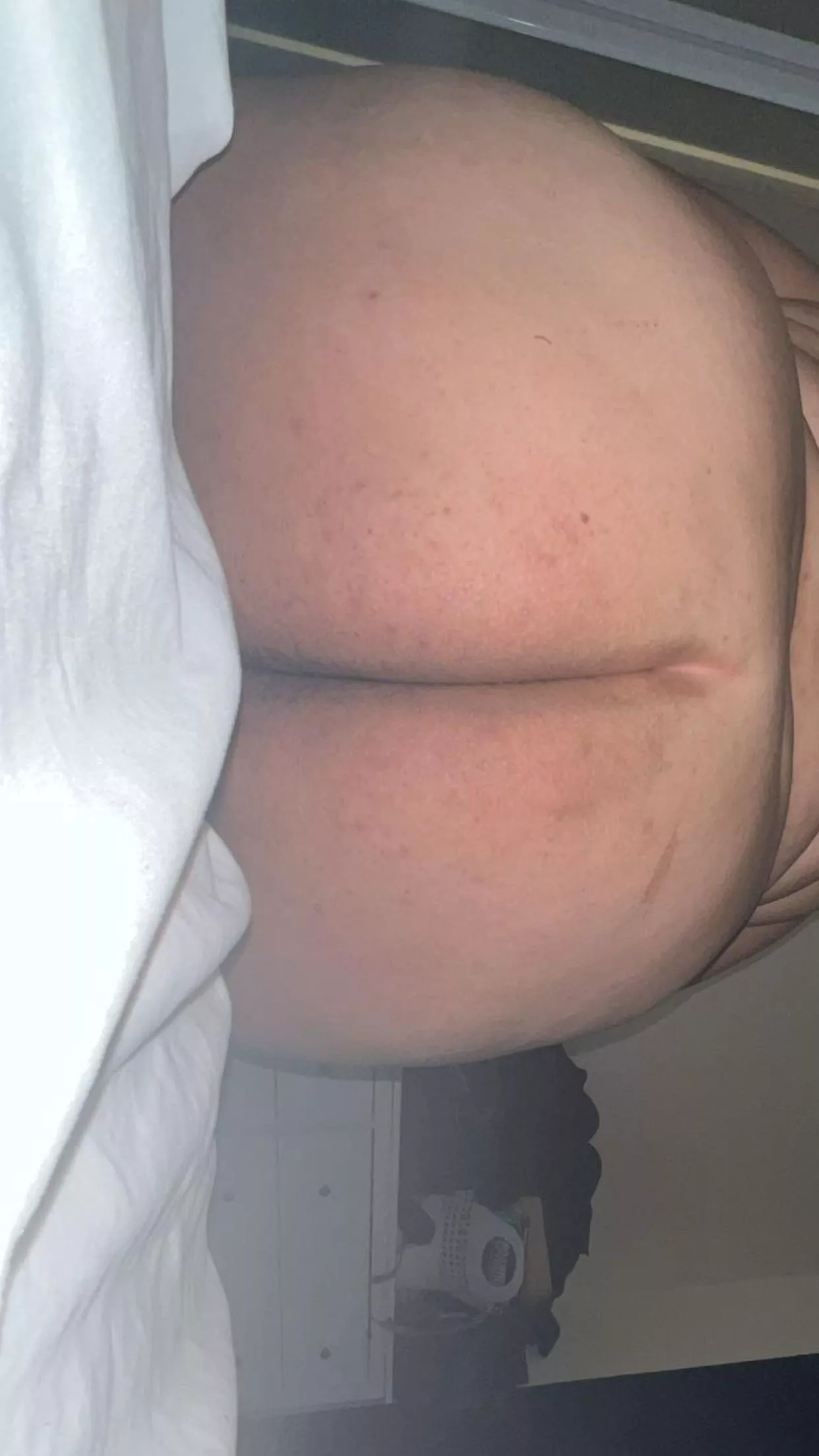 Am i thick enough for you? posted by Goooned