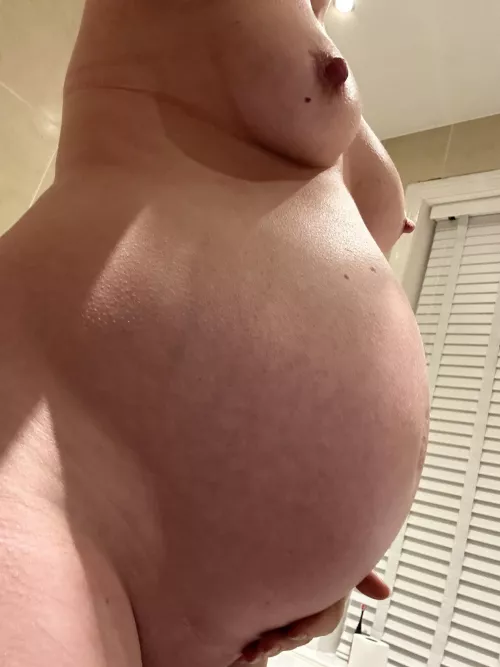 Bath time! Fuck me doggy style by laurarosevip