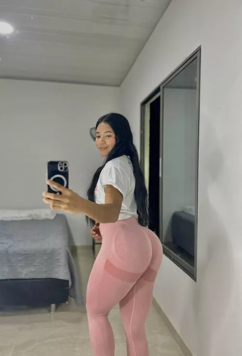 Best booty pump ever? by Clarissa_Joan