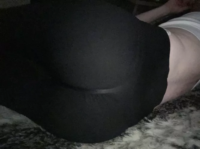 Do I look breedable? 💕 by Dadddys-Girl