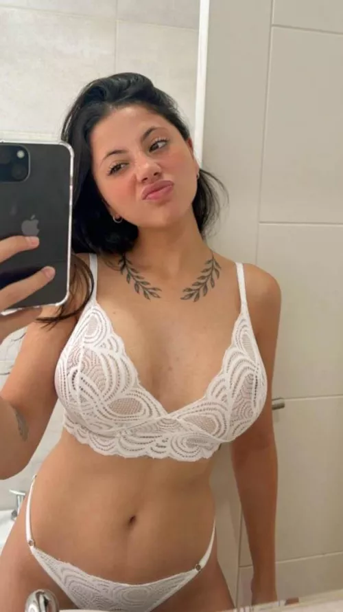 Go to work, or take nudes all day... tough decision by Massive-Register662