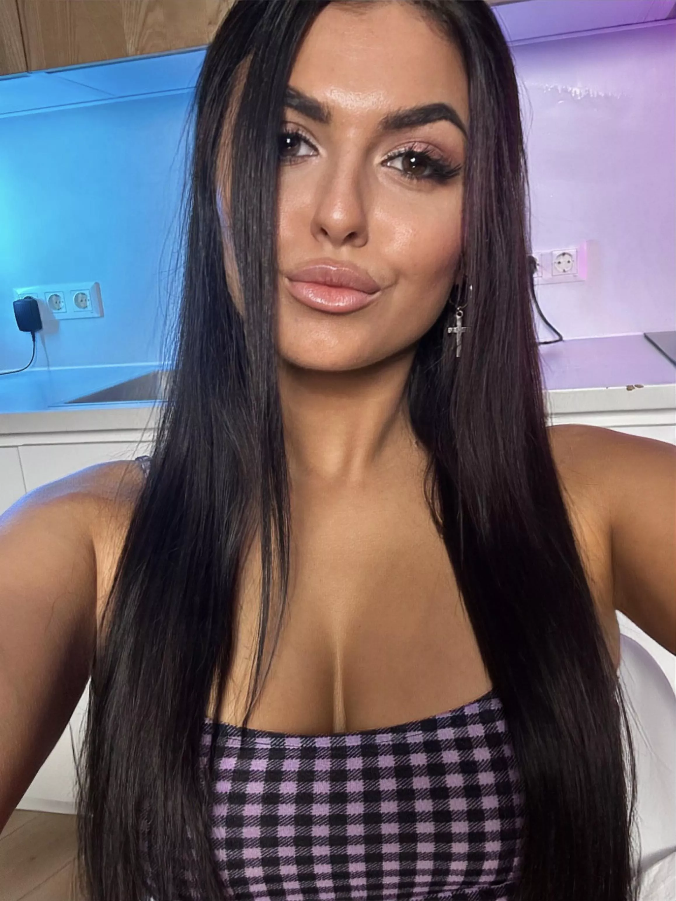 great mood today posted by miniestwardeb