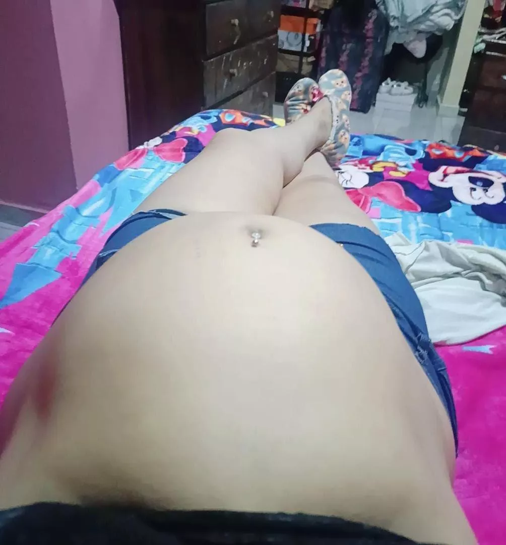 Hello 😍 posted by alexahens