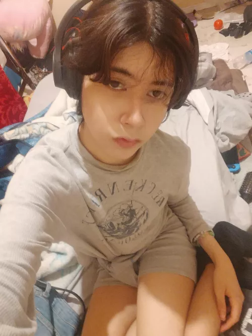 Hi I'm bored by cruito0