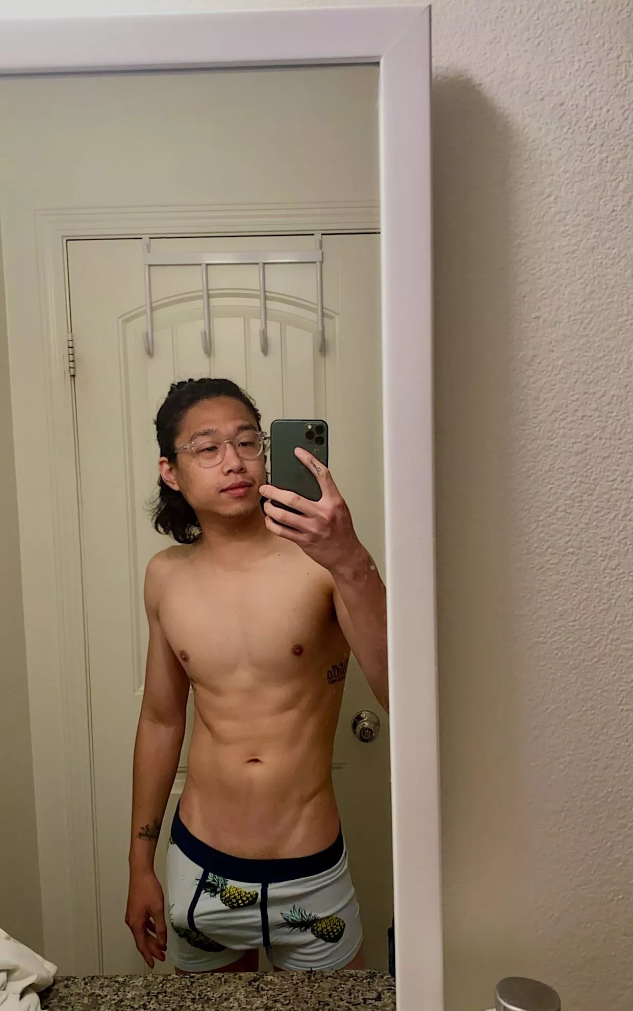 Hows my V? posted by AtlasAmare