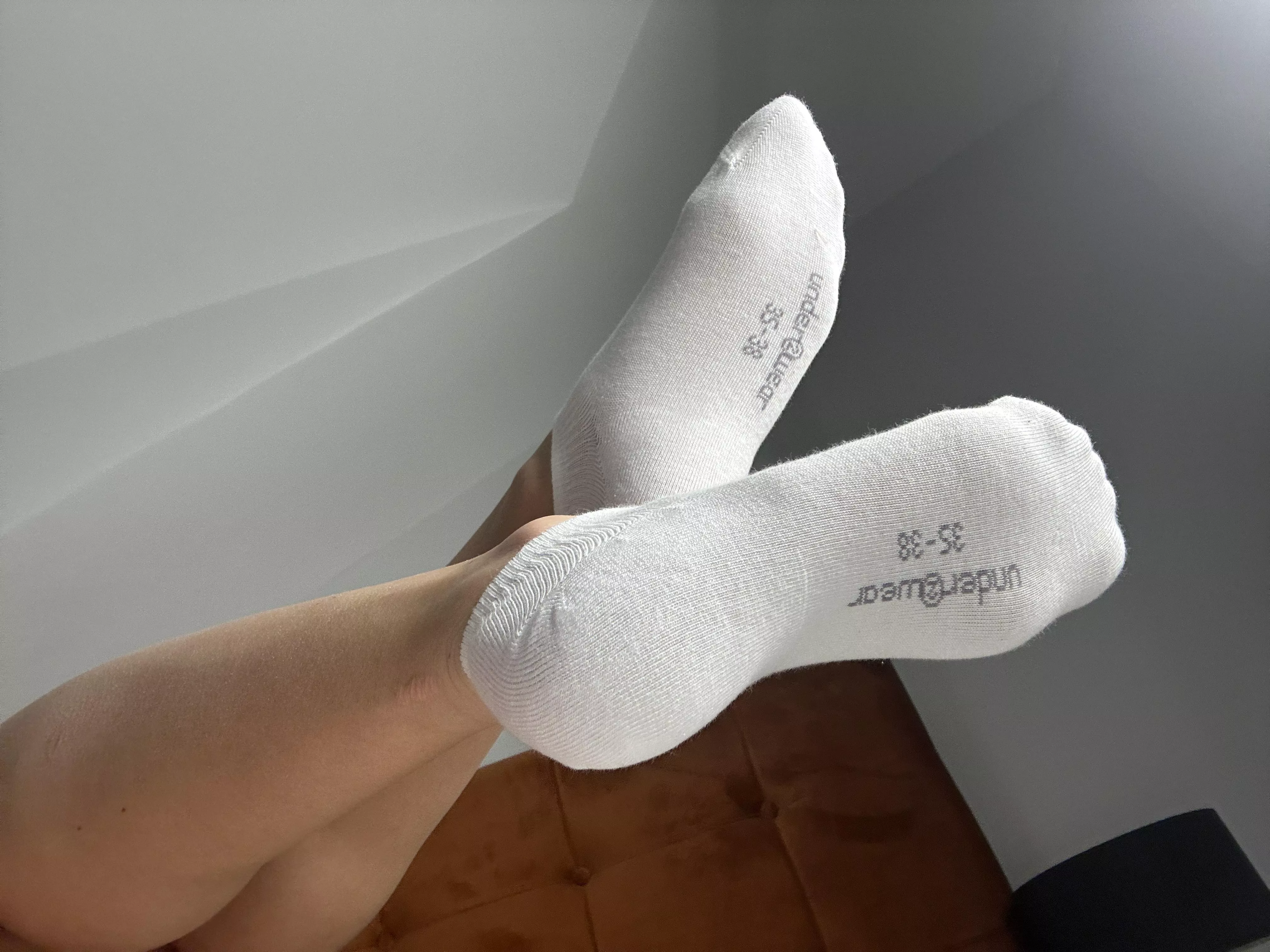 i heard wearing socks makes you cum harder [f] posted by zmot25