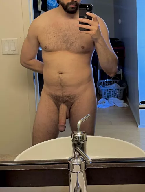 Ignore the dirty laundry, I’ll take care of it after I take care of you by cakewhich2222