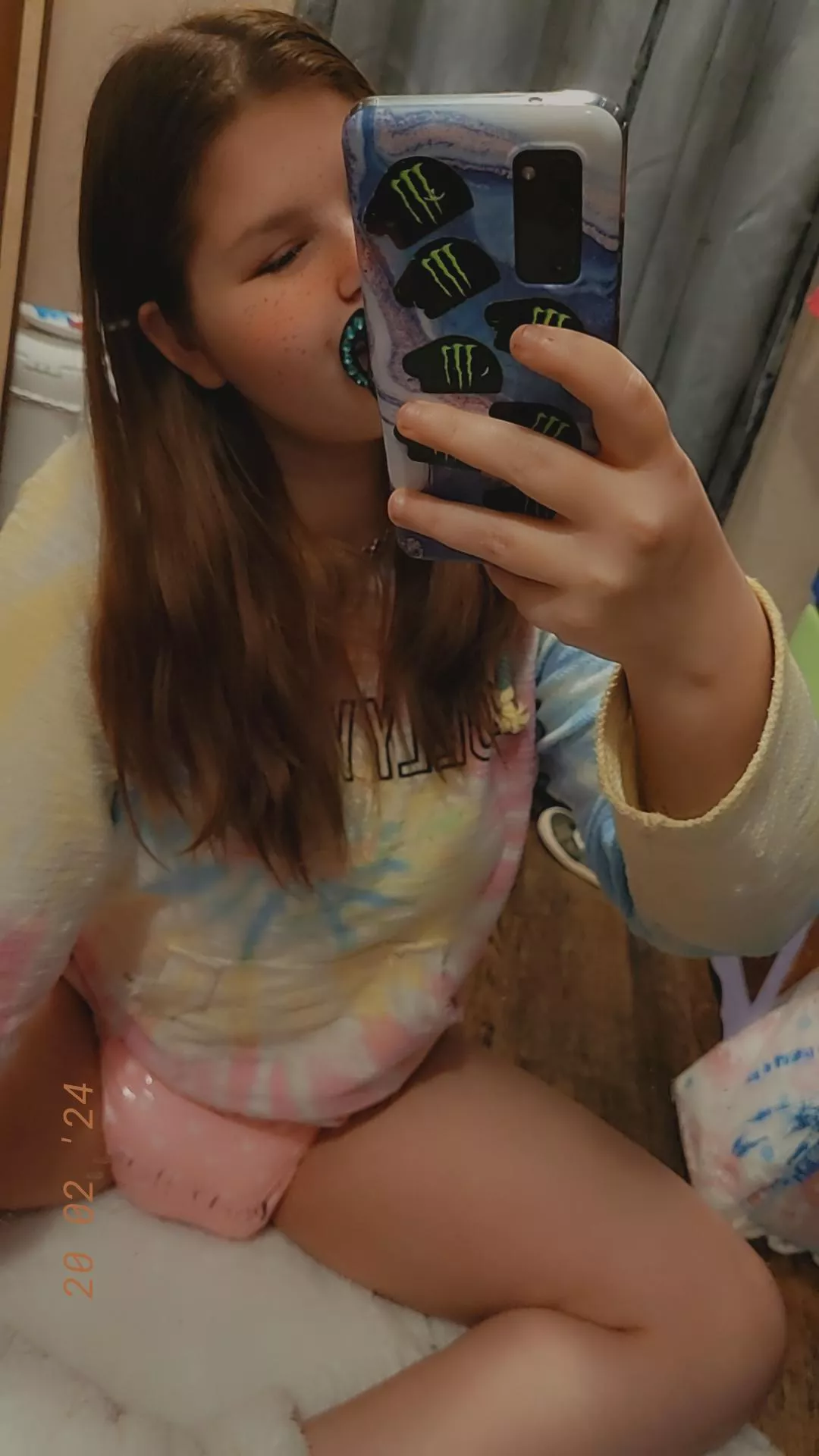 Is a shy baby welcomed here posted by daddyscumslu7