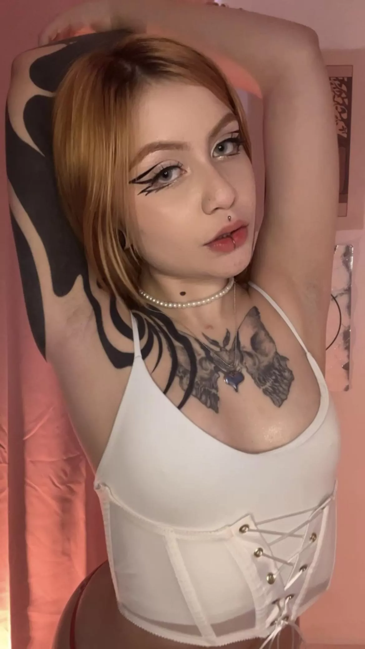 IUTR posted by RadiantRomance01