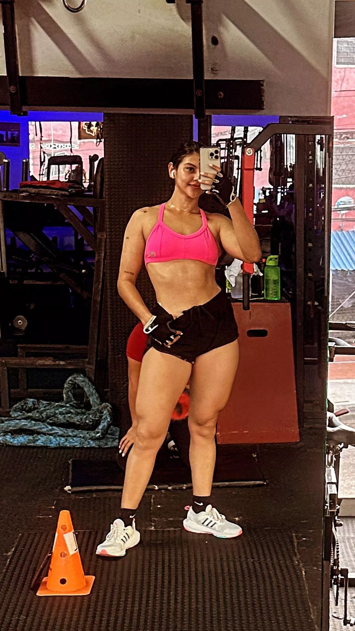 Legs getting stronger every rep posted by Alone_Box6