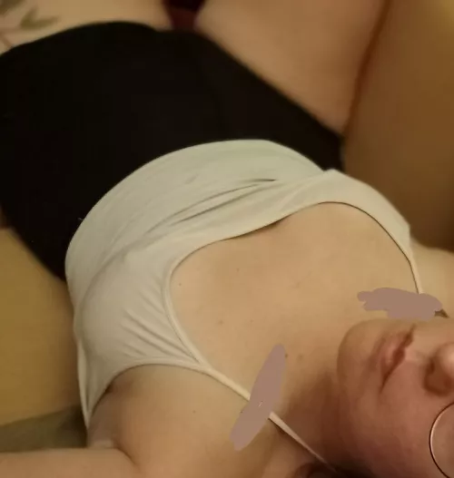 Love hanging around in camis by catsupbirthdaycake