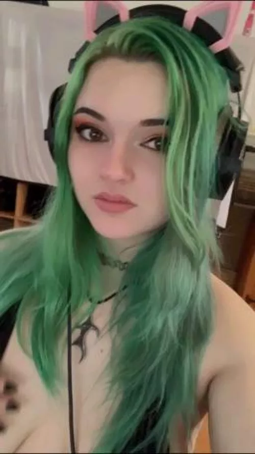 Love these headphones 😸 by IvyRiina