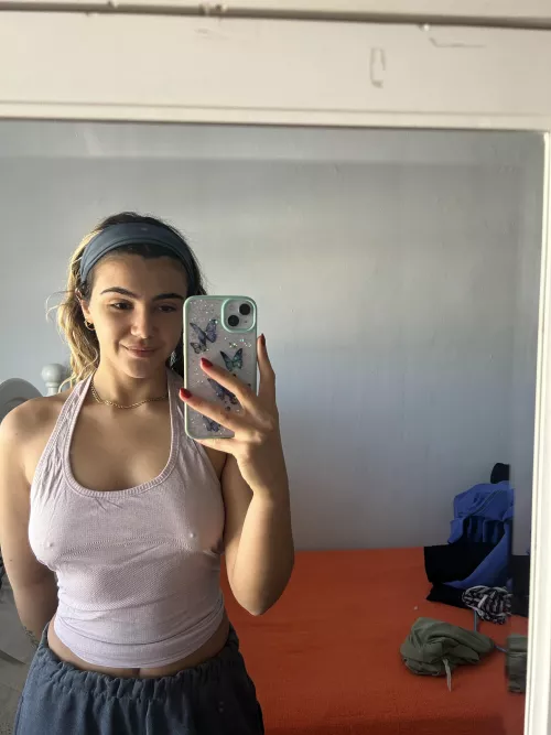 Might wear this to the gym by ripemangobaby