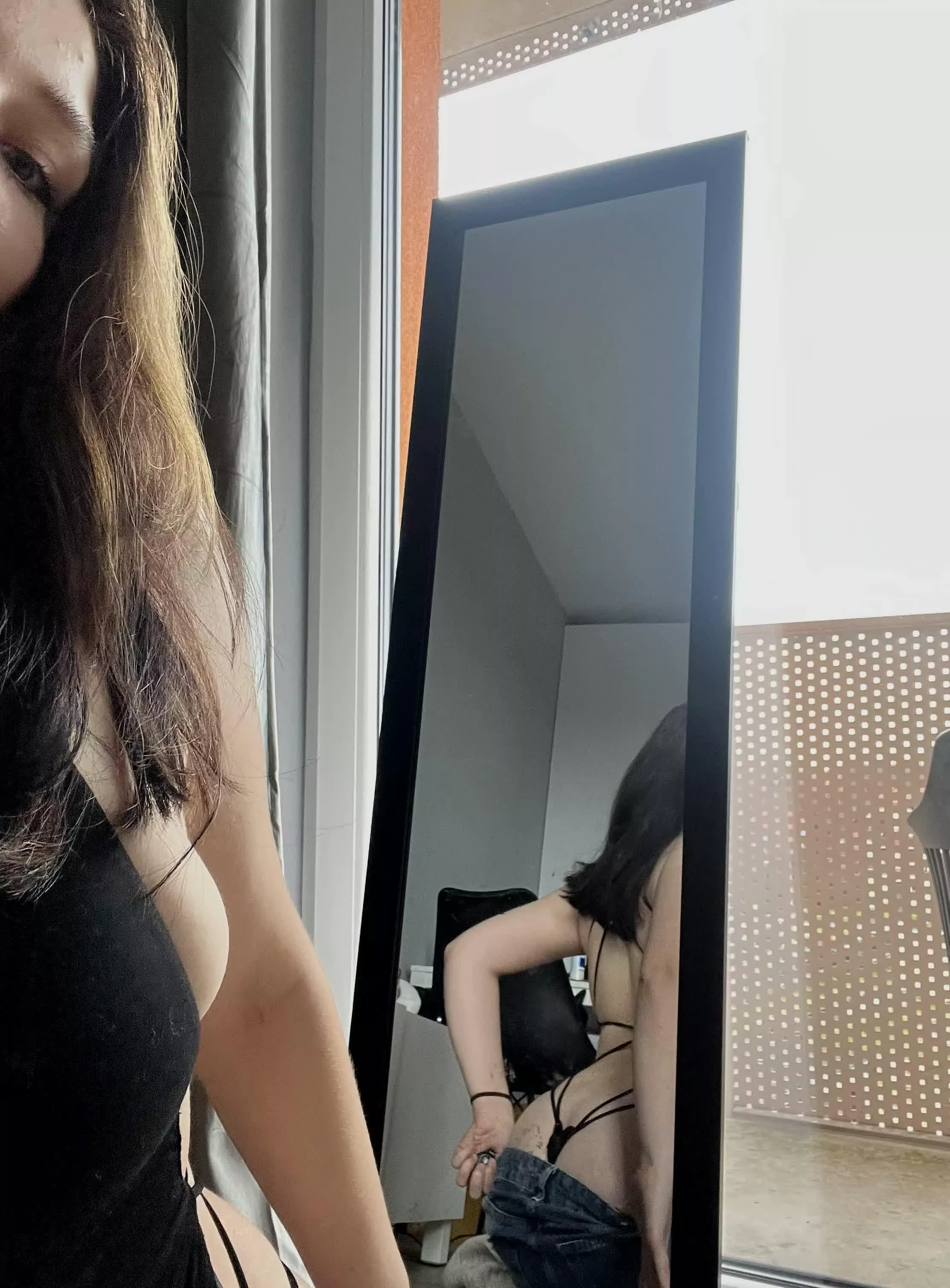 My boss recently found out what I post online… What should I do?! 🙈 posted by justbubbu