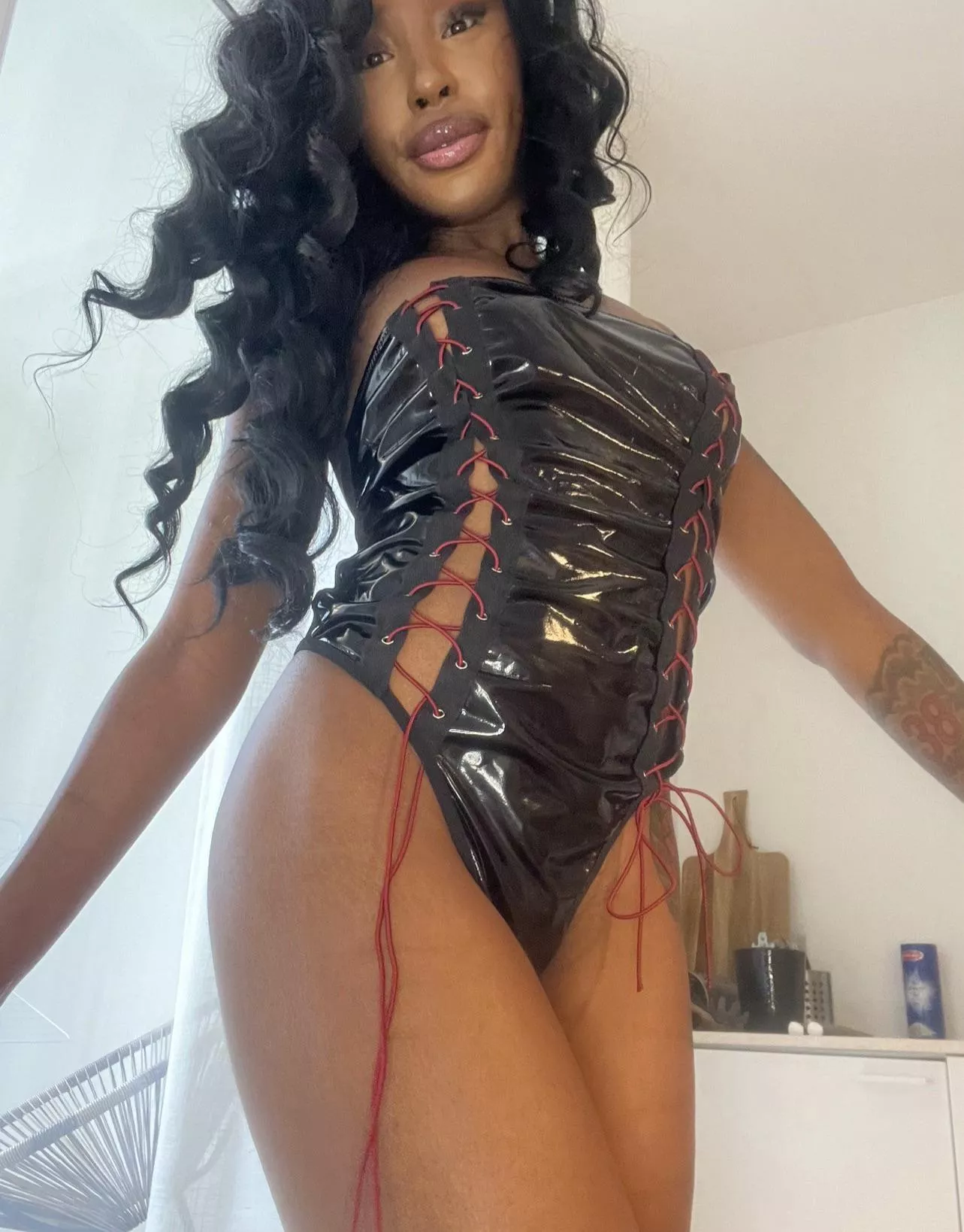 Shiny selfie posted by princessachanell