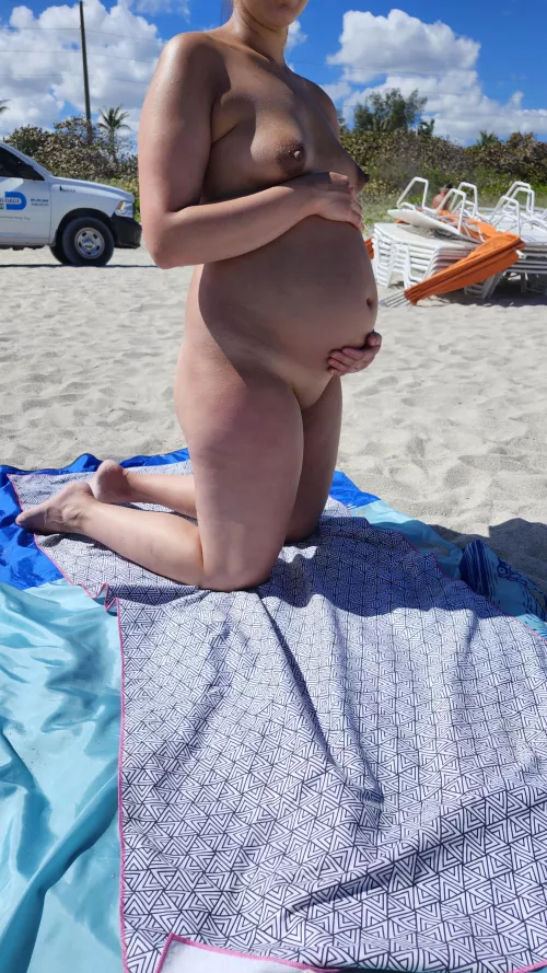 So I still look sexy at 27 weeks pregnant by CoupleLovers77