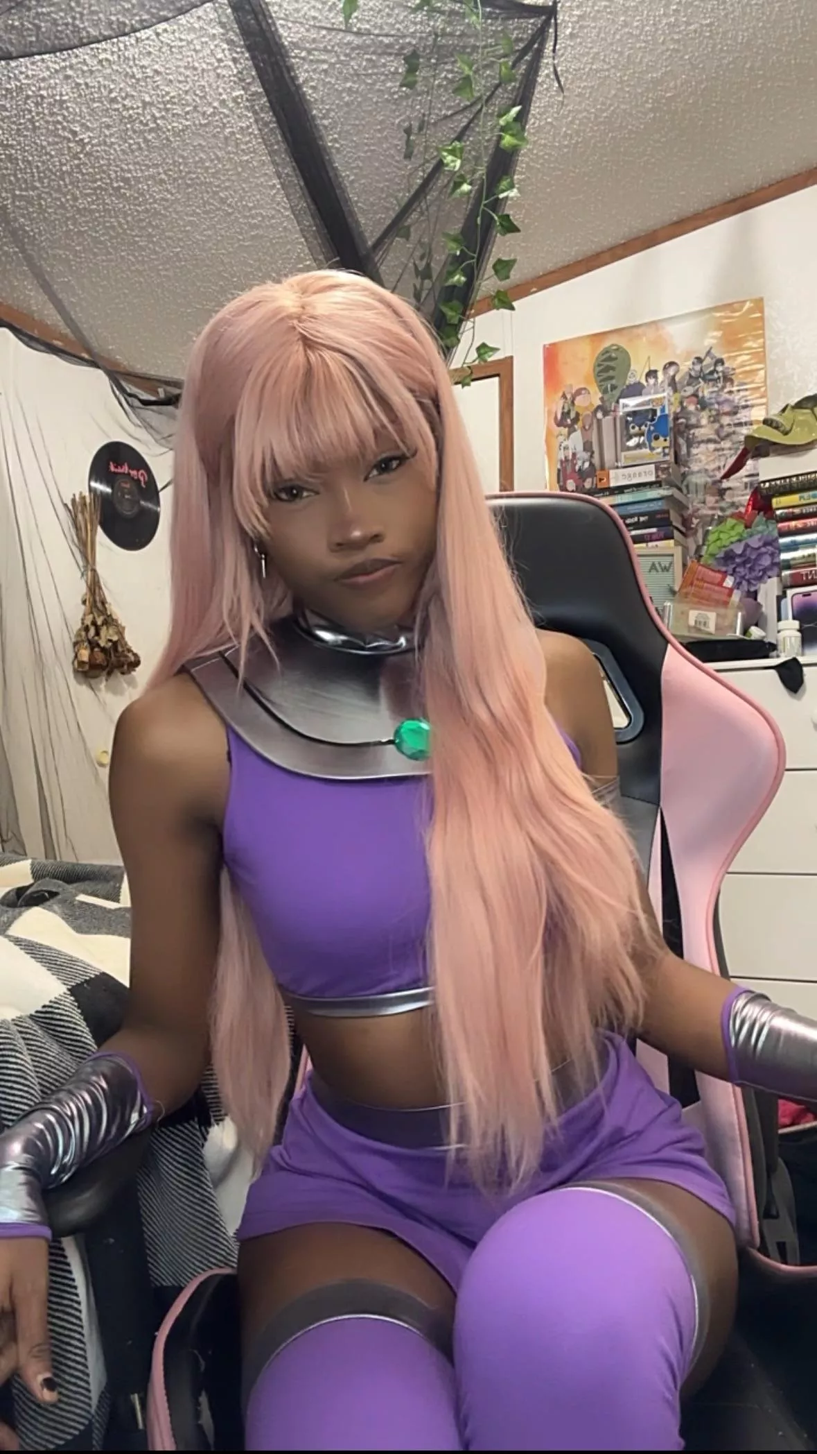 starfire posted by Urmyspacegf_