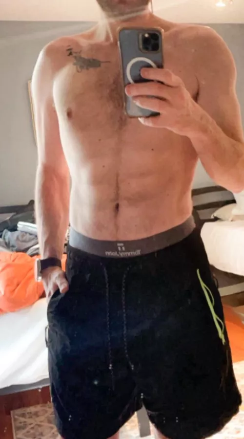 32, married, bi. Looking for other guys to chat with, have fun, etc… also open to long term chatting etc… k_woodard93 by Financial-Shape-1663