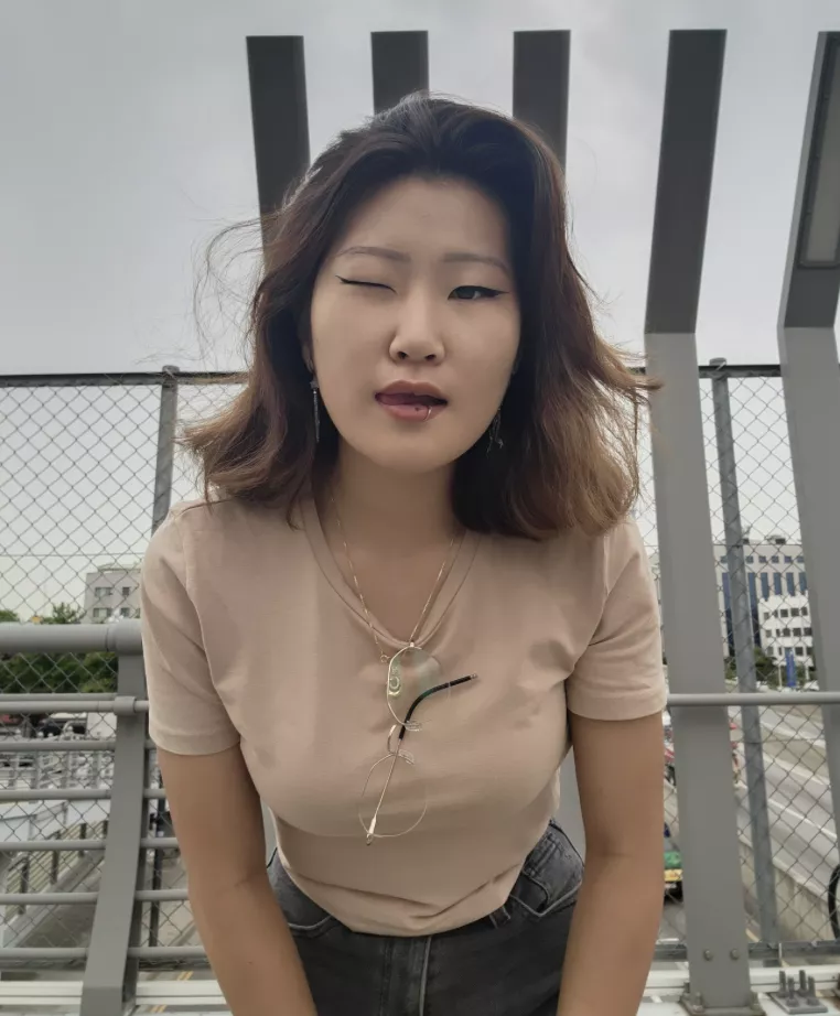 am I your type ? posted by Emi1on