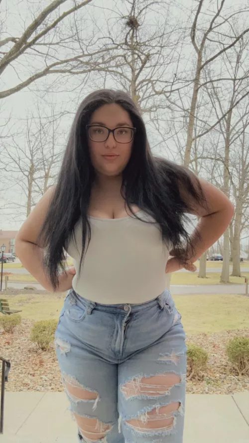 bad lil thang🩵  by thangbatty