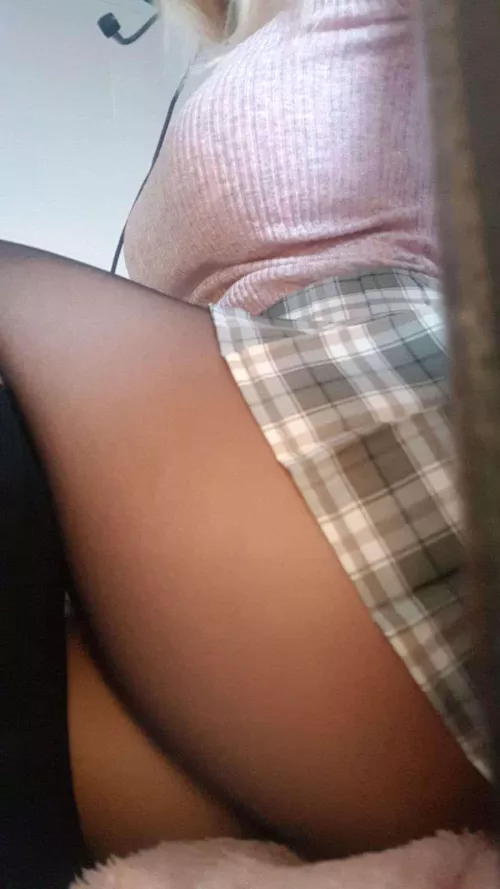 Could you pay attention to the game while sitting next to me? by WorldlyResolution623