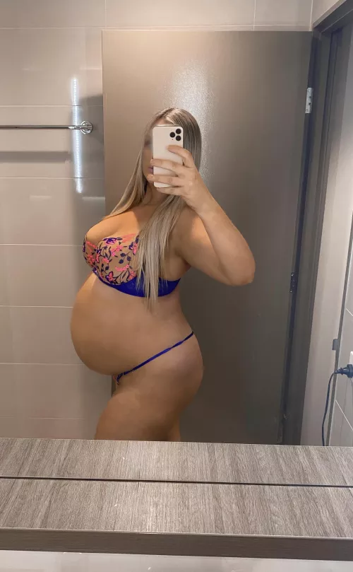 Cum be a good boy and do everything mommy tells you to 💕 by alexismadisonxx