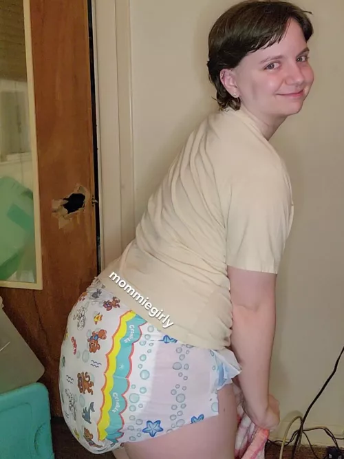 Diaper checkpoint 🛑 How am I doing? by mommie_girly