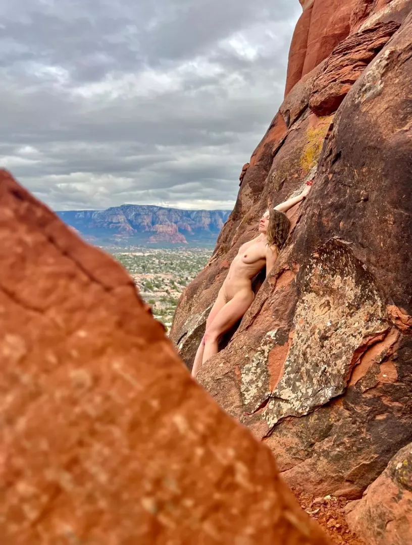 Enjoying the red rock posted by KinksAlongTheWay