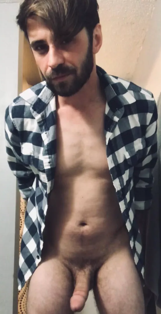 Flannel weather is the best weather. posted by Prestigious_War_8927
