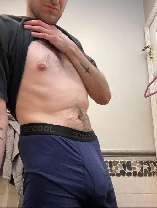 got somethin that could use your attention... by zxchsback