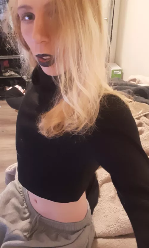 Heya, felt good about this pic by Puzzleheaded-Nail861