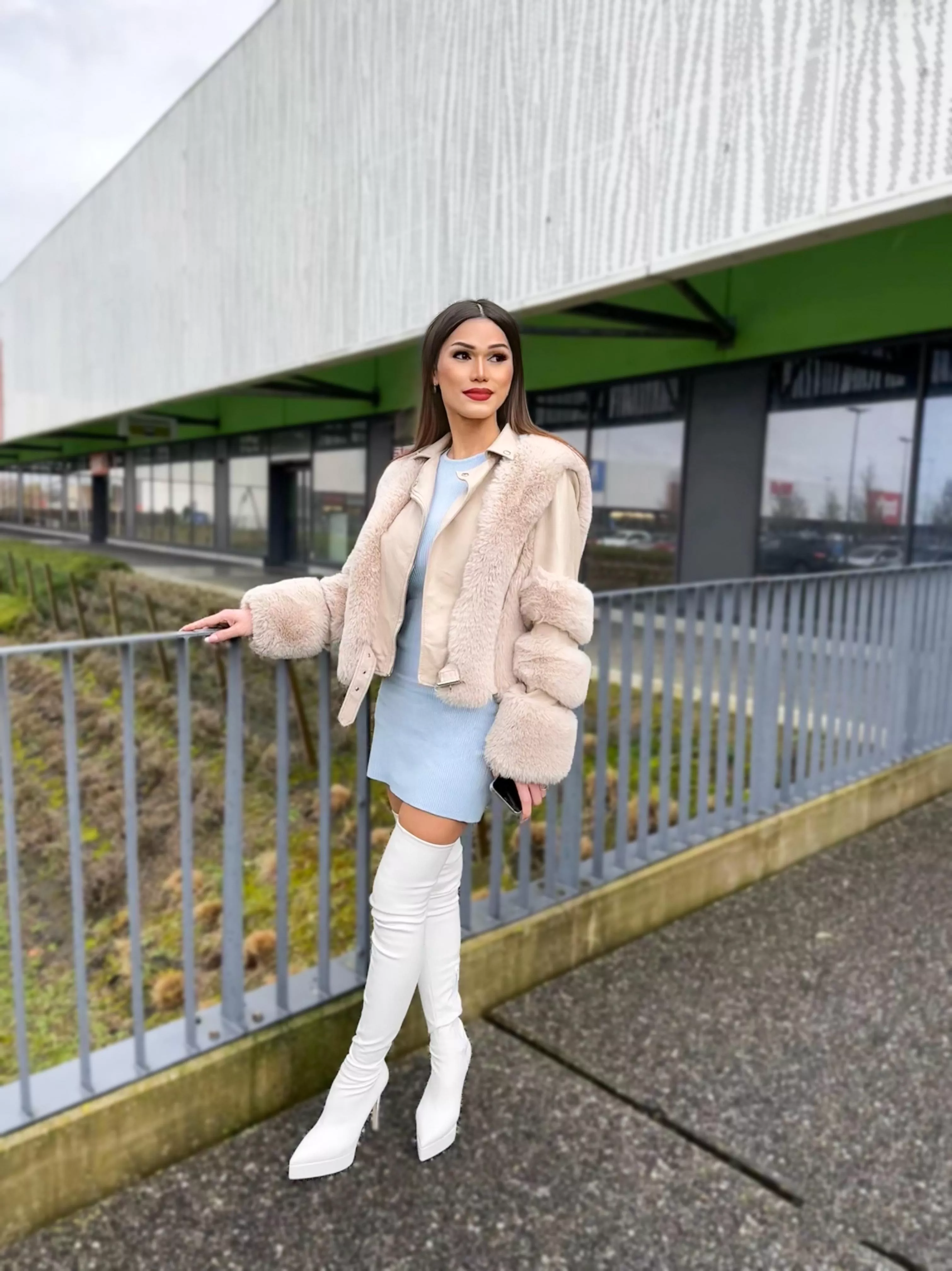 Hi loves👋 have a wonderful weekend posted by kendra_marzena