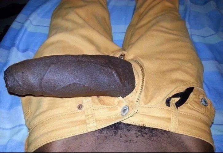 I don’t like this pants  by Romero-family