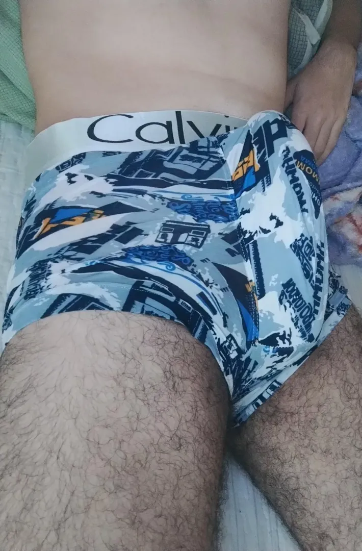 Just chillin posted by mini_splatty