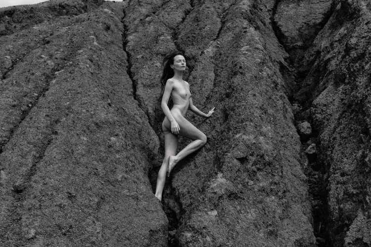 Looking far by Andrew_Phase