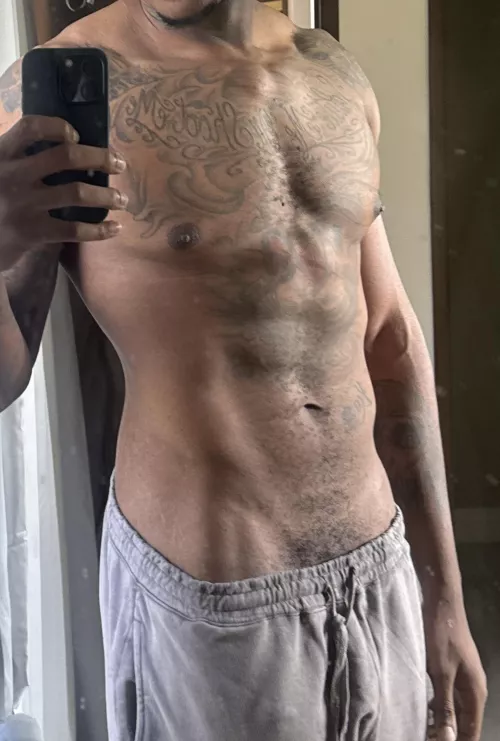 [m] bored  by Glozzone