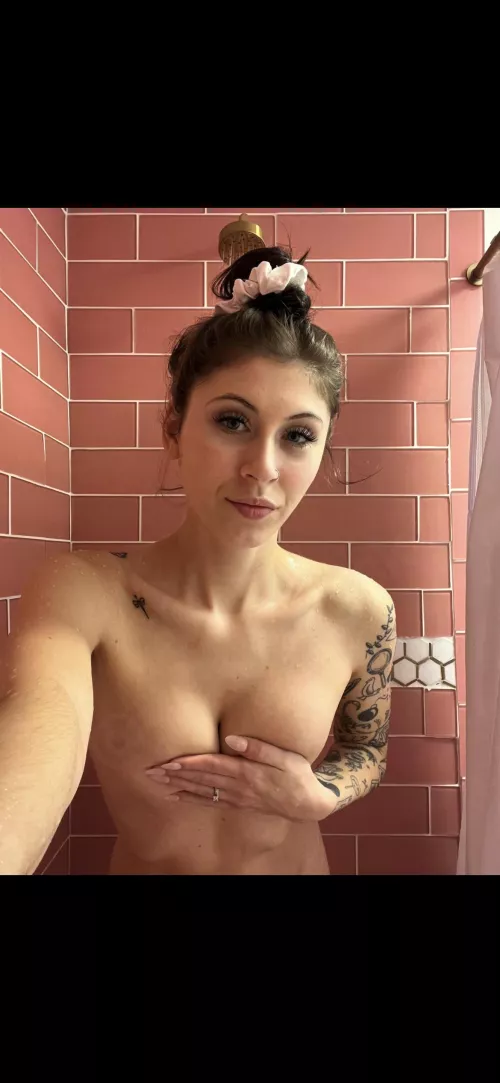 Mornin showers by fiercechick0