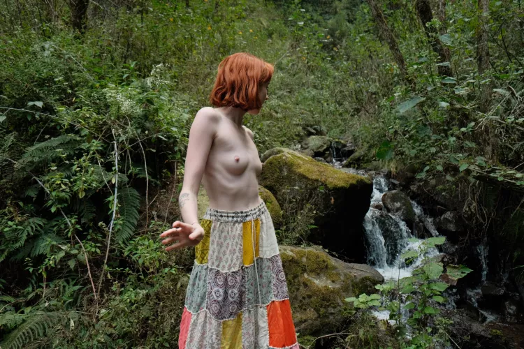 Playing in a wonderland 🥰 by Nippy_Hippie