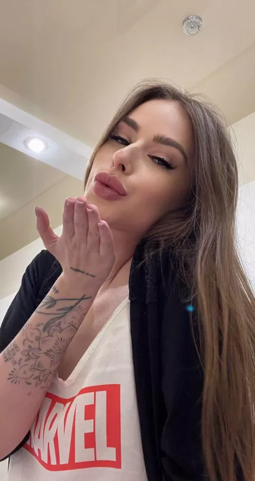 Real ass is better than fake ass?? by Existing-Arachnid-92