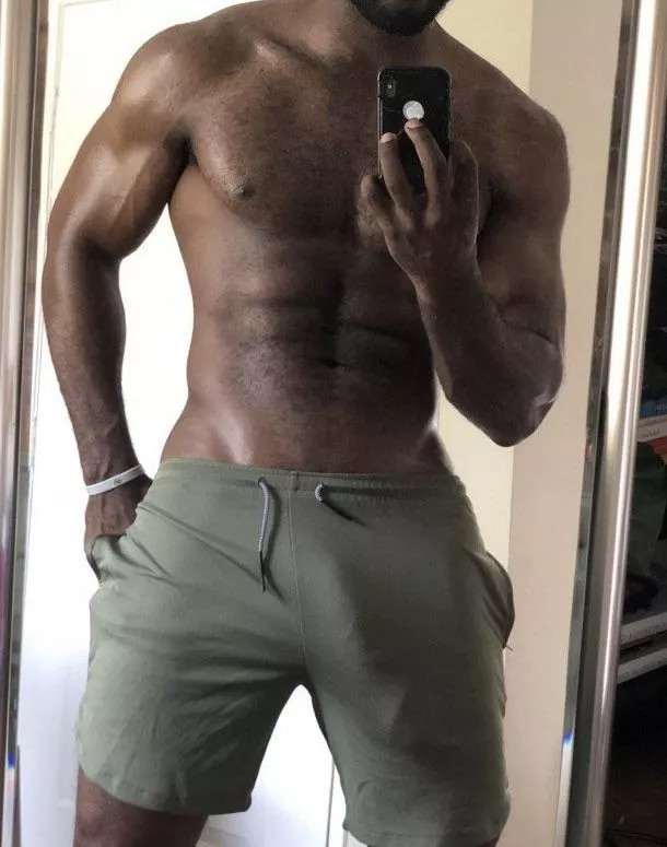 Soft bulge posted by LuckyDanee