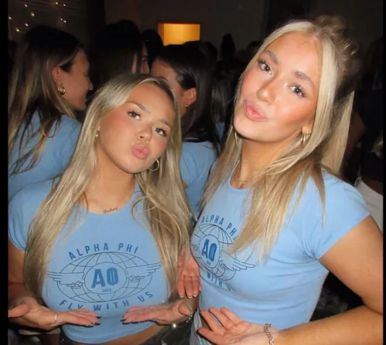 Whose plane you flying? by Stu_Griffin