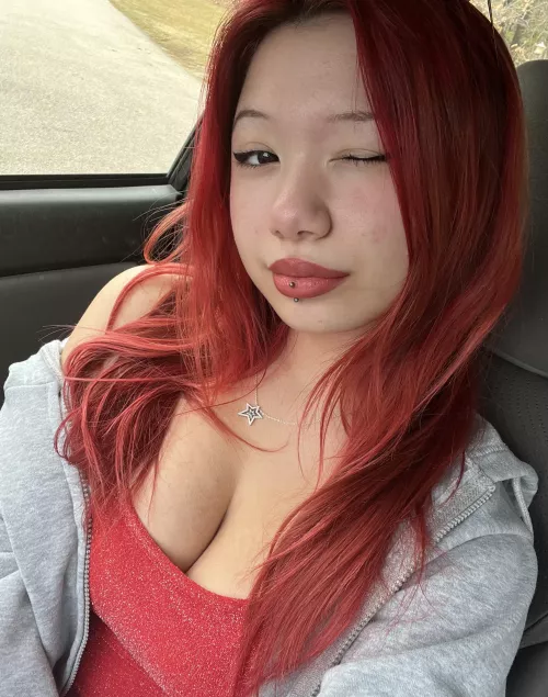 [18F] do you think i’m more sexy or cute? by MundaneAd479