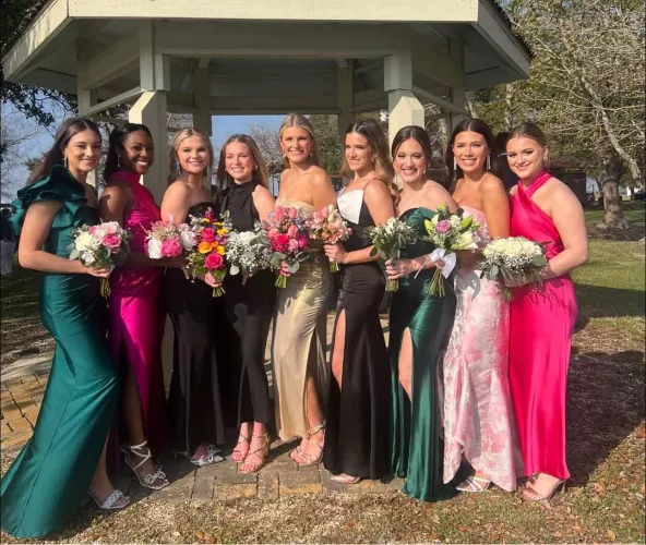 [9] Which one? by Colinbertrand22