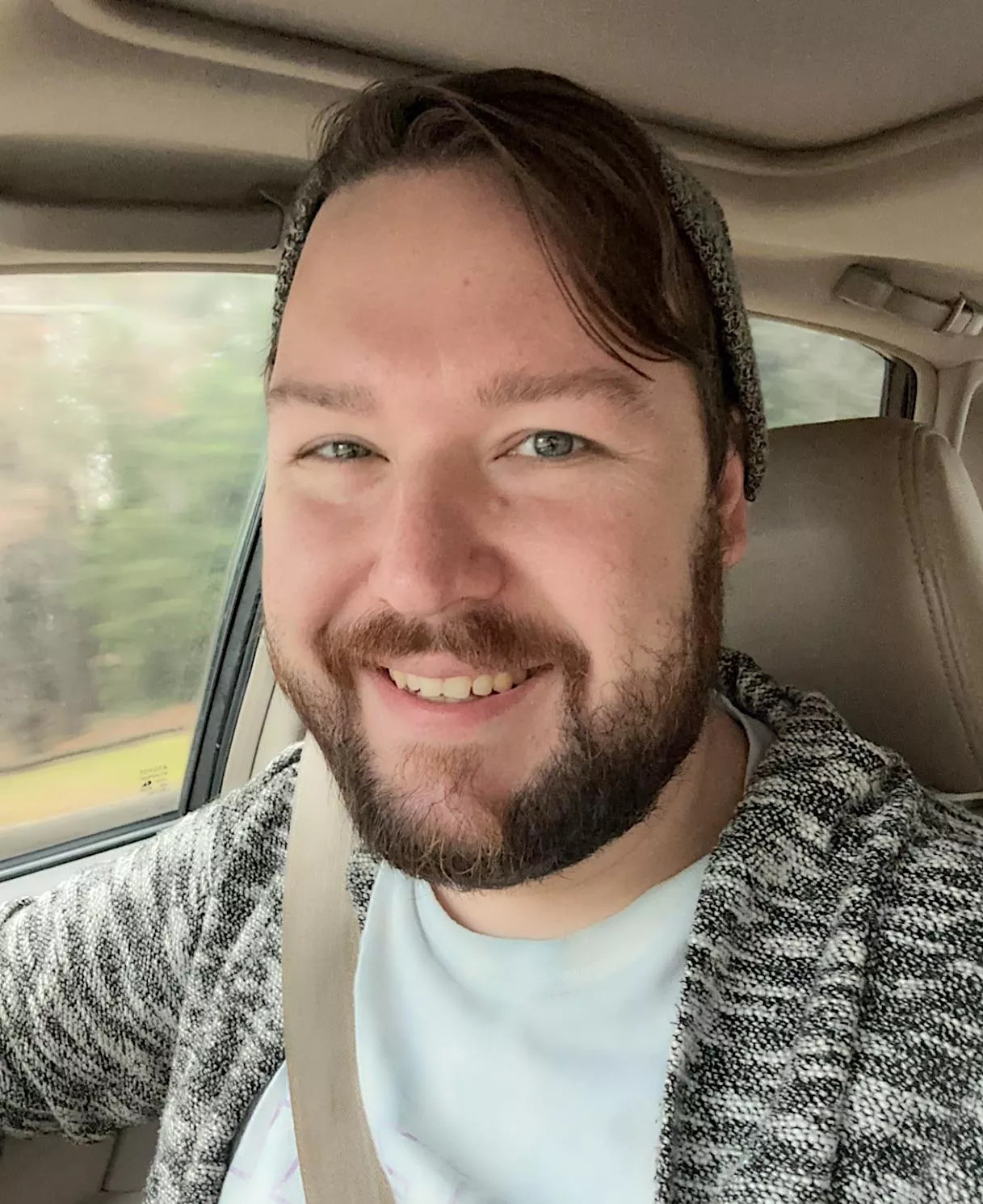 First time posting, what do y’all think? posted by pecmuscleworshiper